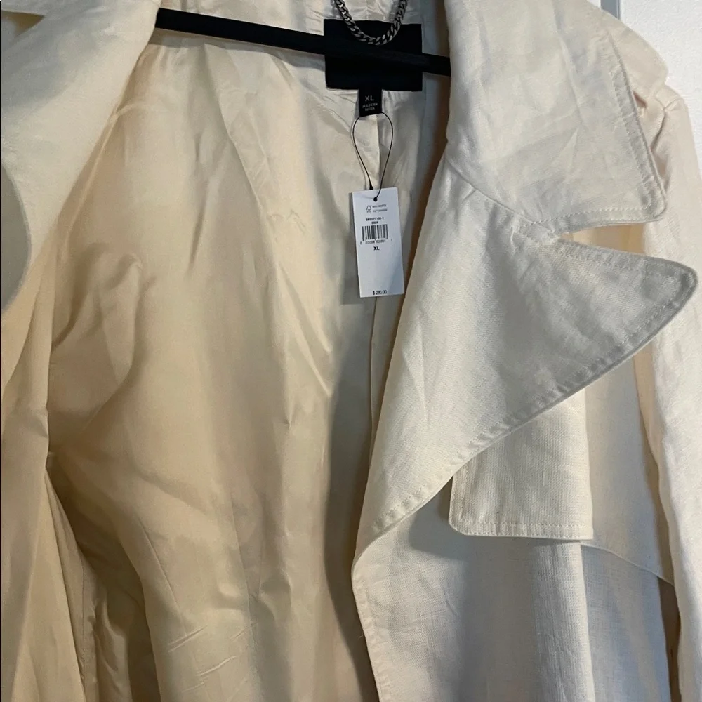 Banana Republic Cream Linen Trench Coat - Picture 6 of 7